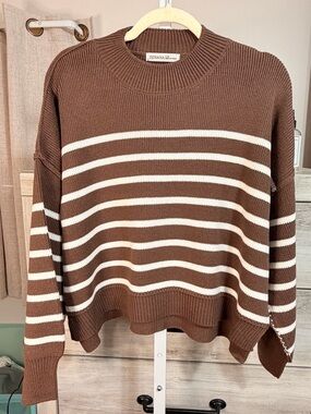 Zenana Outfitters Brown & Cream Striped Crew Sweater